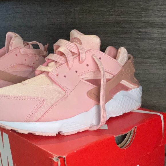 Huaraches - Picture 3 of 3